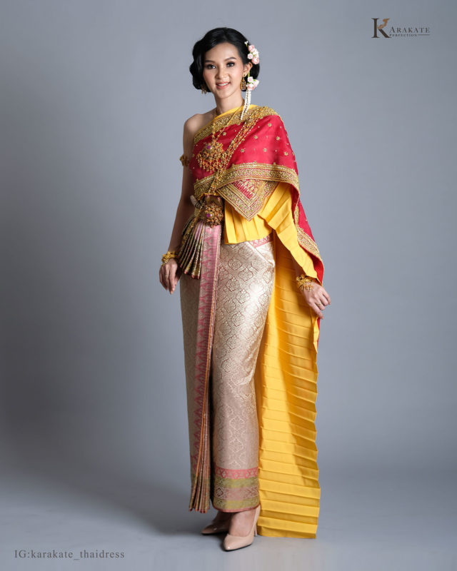 ชุดไทยเจ้าสาว